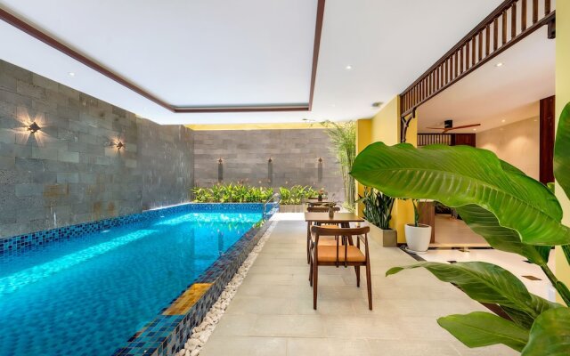 Chillax Old Town Villa