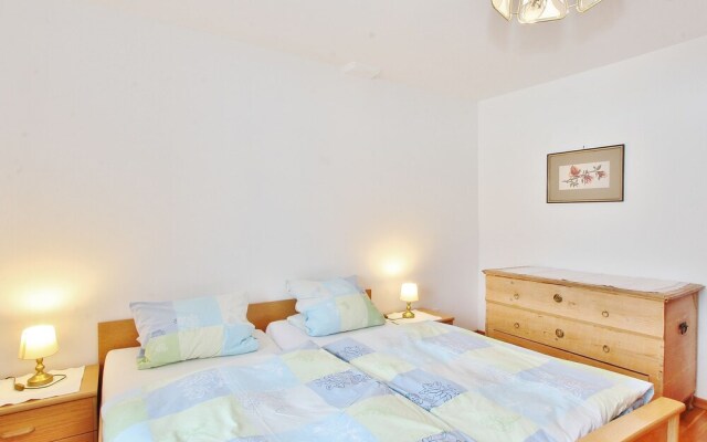 Spacious Apartment In Kitzbuhel With Balcony