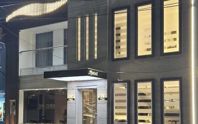 Waldor's Hotel Boutique