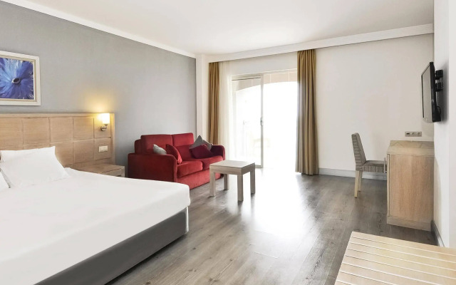 DoubleTree by Hilton Antalya-Kemer All-Inclusive Resort