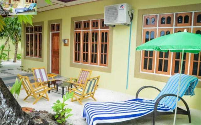 Whale Shark Inn Maldives