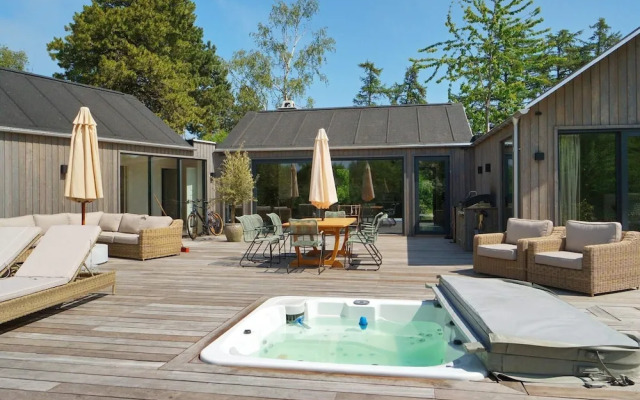 10 Person Holiday Home in Vejby