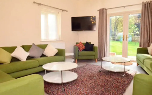 Cotswolds Valleys Accommodation-Stony Hs