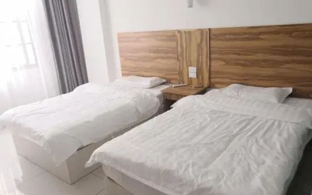 Fuxian Lake Rujia Hotel (Sunshine Coast Branch)