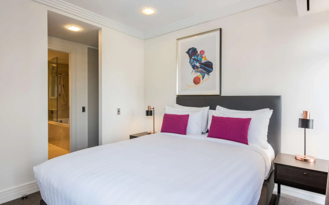 Avani Auckland Metropolis Residences