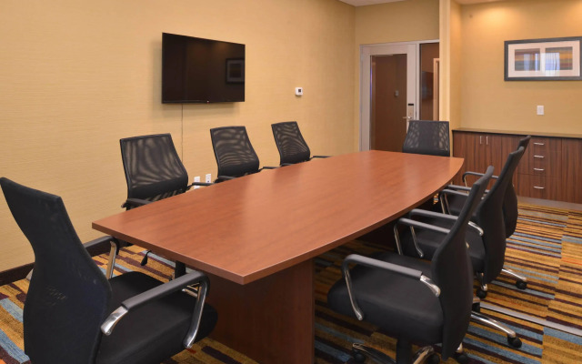 Fairfield Inn & Suites Fremont