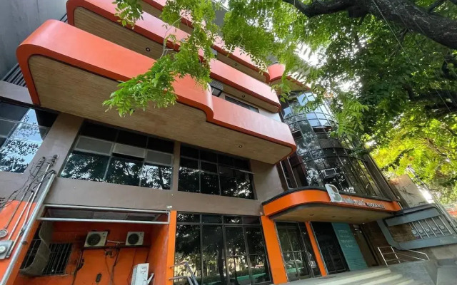 OYO 982 Boulevard Pension House