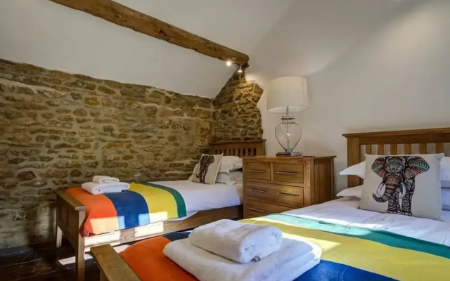Hollytree Cottage