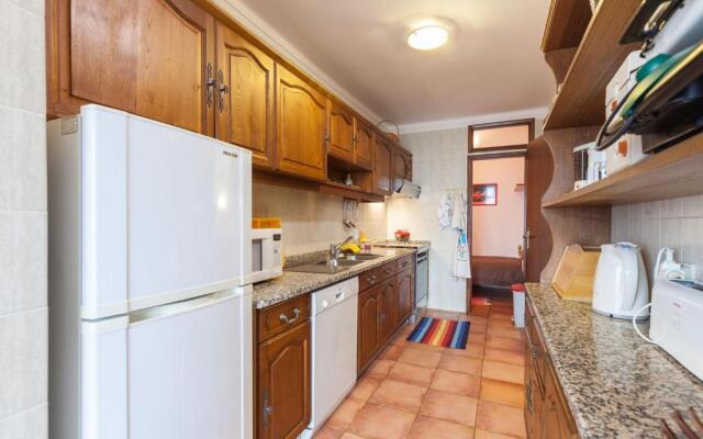 Amorosa Beach Apartment