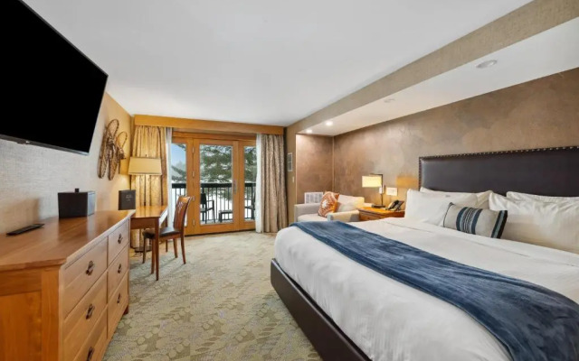 Golden Arrow Lakeside Resort