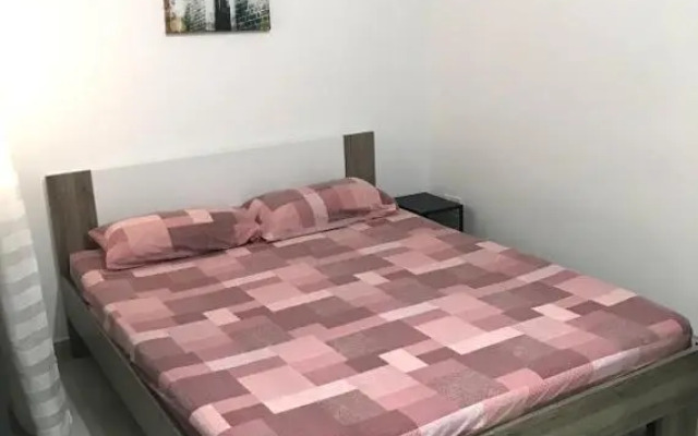 Luqa Apartment - 5 mins from Airport
