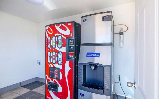 Motel 6 Childress, TX