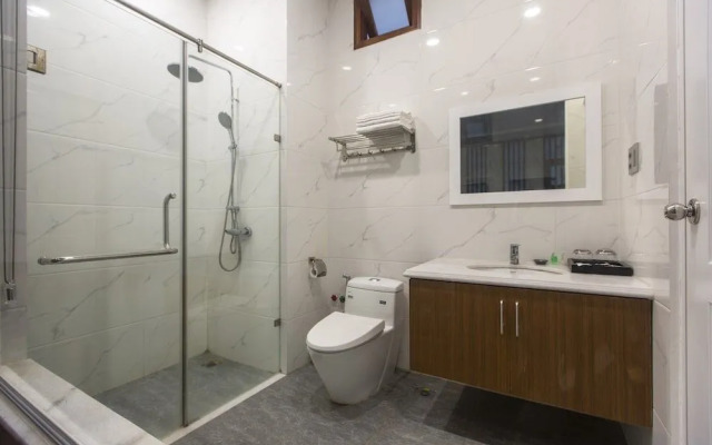 Hoang Hung Hotel