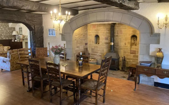 Inglenook Cottage