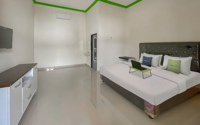 Urbanview Hotel Tirtamaya Jaya Indah Indramayu