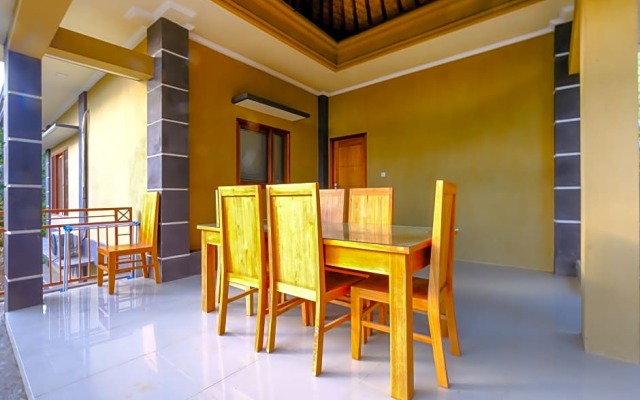 1793 Kuta Circle Homestay