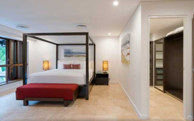 Sea Temple Port Douglas Luxury Apartments