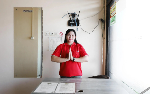 Guest House 268 by OYO Rooms