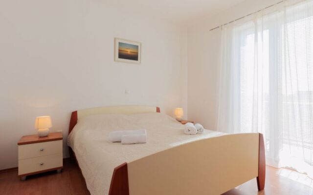 Apartment Irena Privlaka