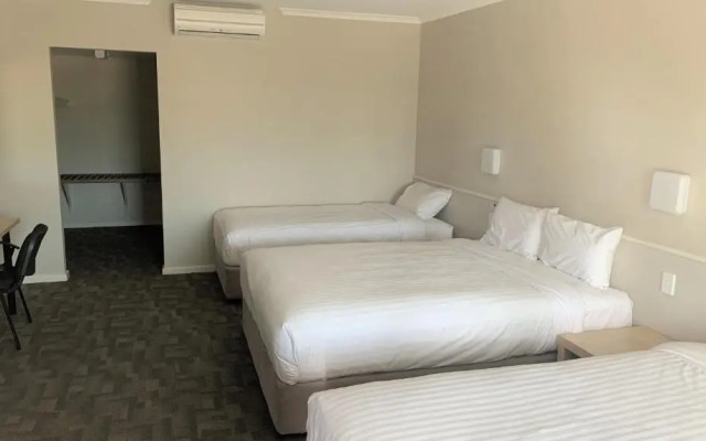 Geraldton Motor Inn