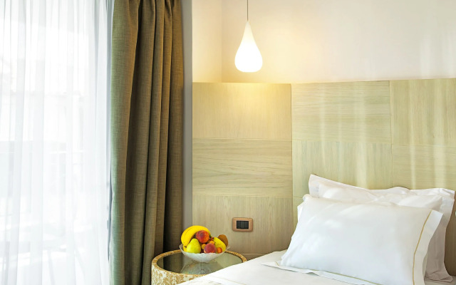 Core Hotel Polychrono