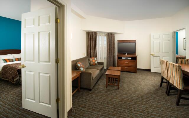 Staybridge Suites Baltimore BWI Airport, an IHG Hotel