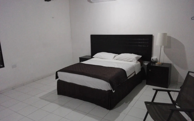 El Mayab Hostel