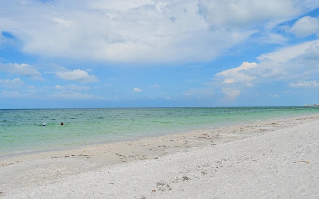 The Beach House 2 Bedroom Condo