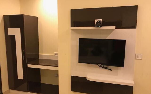 ADB Rooms Hotel Olive International