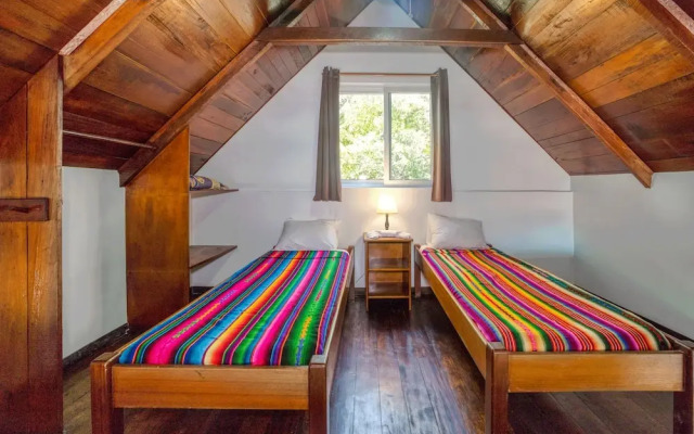 Green Parrot Beach Houses and Resort