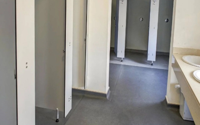 Kinlay House Hostel