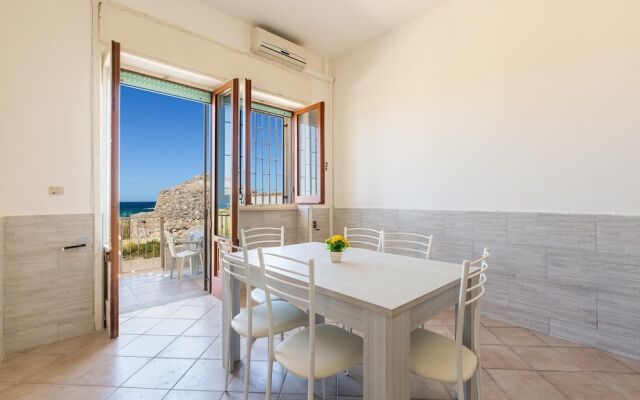 2428 Villino La Caletta by Barbarhouse