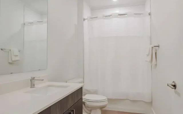 TWO Luxe CozySuites in Downtown Cincy