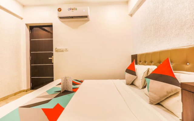 OYO 11498 Hotel Bliss Executive