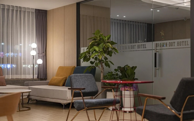 Busan Gijang Brown Dot