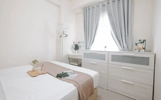 Neutral Tone 2Br At Green Pramuka City Apartment