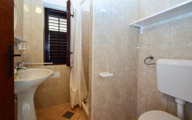 Apartments Valentić 1218