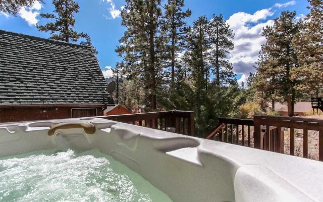 Serenity Slopes by Big Bear Cool Cabins