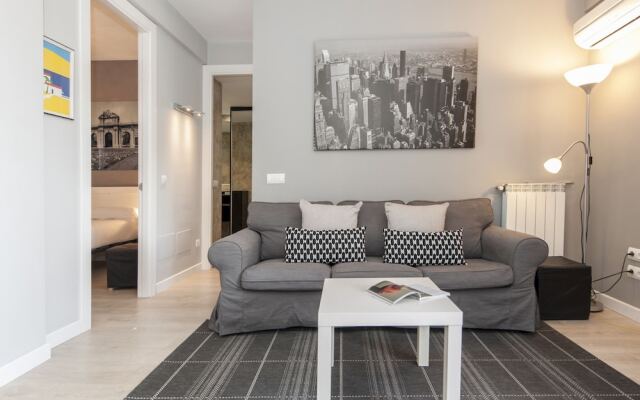 Alterhome Apartamento Plaza de Castilla II