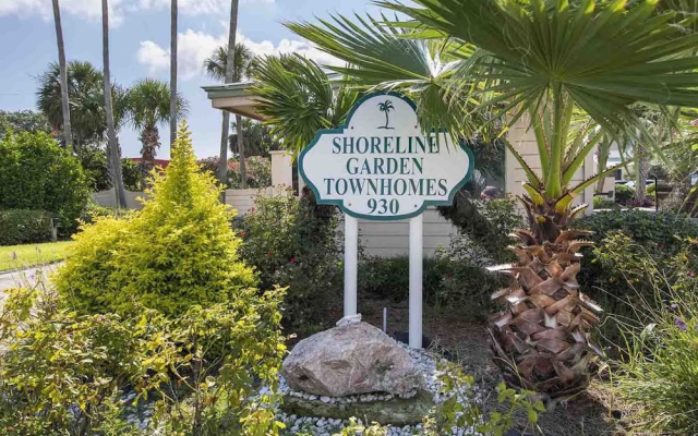 Shoreline Garden Townhomes #31 - Linger Longer