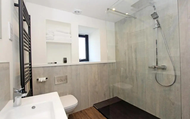 Monkstadt No 6 -Jessie's Hideaway