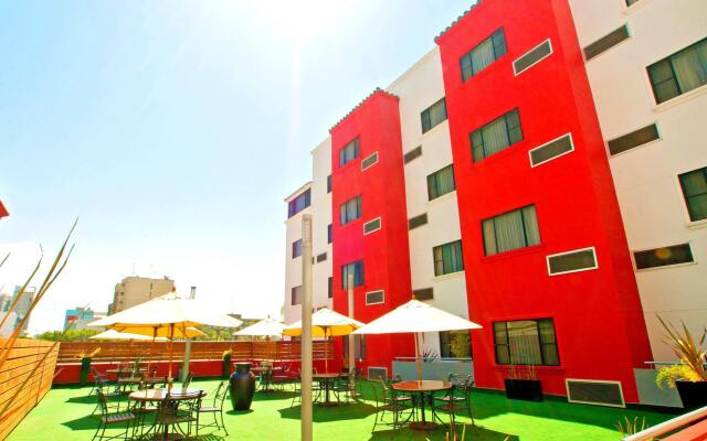 Hotel Real del Río