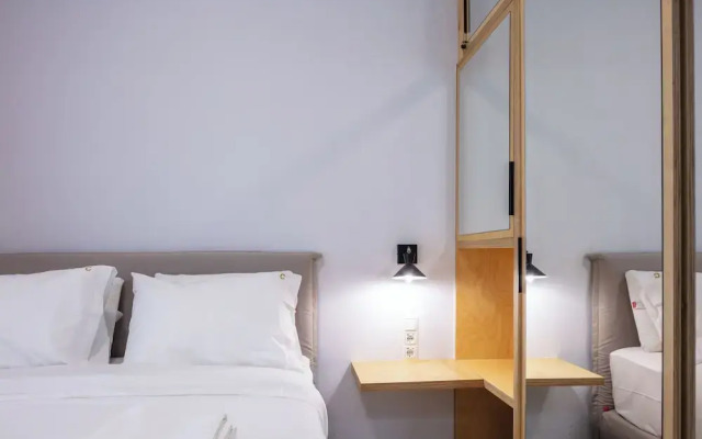stylish apt up to 4 in Rethymno