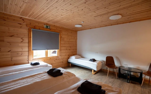 Glaðheimar Guesthouse