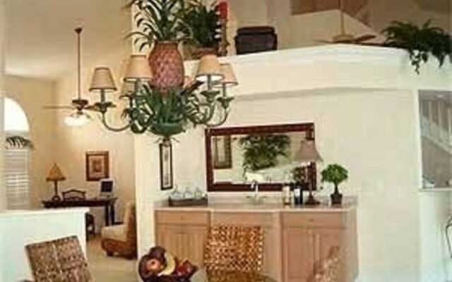 Vacation Pool Homes- Marco Island