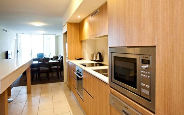 Lanai Riverside Apartments