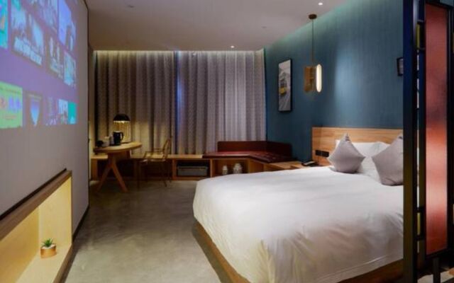 Shanghai Uin Hotel