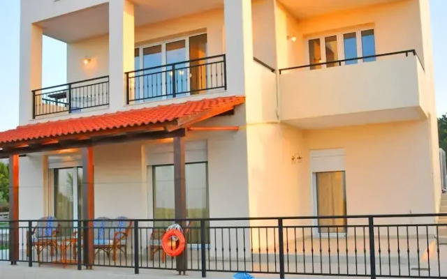 Villa Angelika Two-storey House With Pool for 7