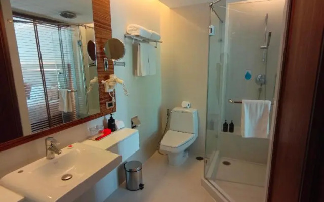 Sacha's Hotel UNO & UNO Express