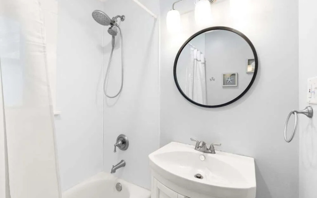Ebb and Flow Apartment House
